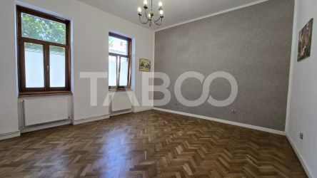 Spatiu de birou 30 mpu zona Centru in Cluj-Napoca de inchiriat