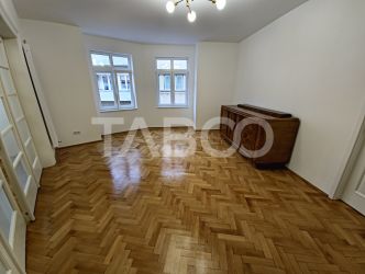 Spatiu de birouri de inchiriat 122mp 4 camere in Centrul Istoric Sibiu