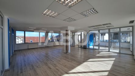 Spatiu de birouri de inchiriat utili zona Valea Aurie