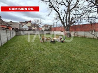 Spatiu de inchiriat in curte proprie - zona Lupeni - Comision 0