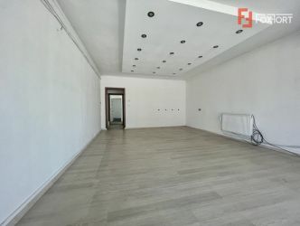 Spatiu de inchiriat, vitrina, vad - ID C3294