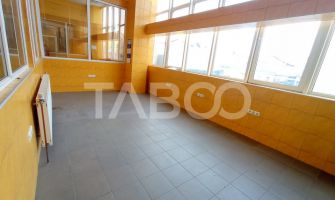 Spatiu Industrial 1000 mp utili cu birouri si parcari Central Sibiu