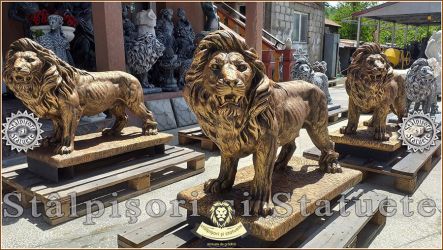 Statuetă leu mare în picioare, arămiu antichizat, model S33.