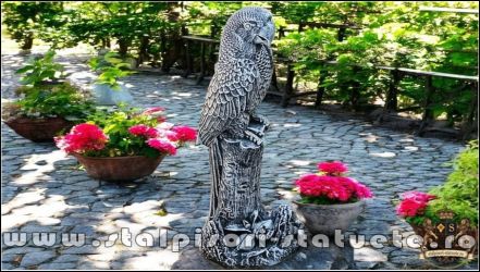 Statuetă papagal, gri patinat, model S79.