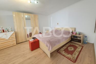  Strada Parului -  Casa de vanzare cu 3 camere Cartier Marmelada