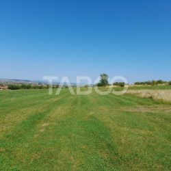 Teren 2400 mp cu deschidere 18 m in Orlat oportunitate investitii