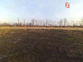 Teren de vanzare in Mosnita Veche - ID V205