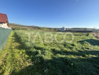Teren de vanzare intravilan Sura Mare Hamba 700mp zona deosebita 