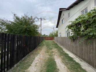 Teren intravilan 1.765 mp in Poiana Lacului, AG