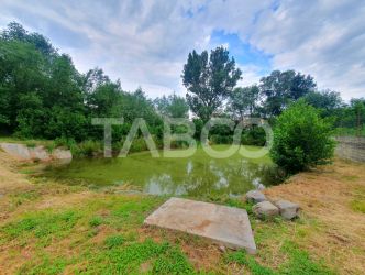 Teren intravilan 1500 mp - parcelabil - utilitati - Front 30 m