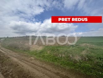 Teren intravilan  4600mp cu deschidere la drum 37ml in Sura Mare Sibiu