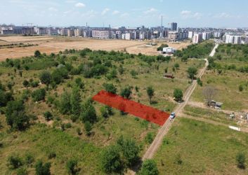 Teren intravilan 500 mp de vânzare – zona in plina dezvoltare- Pope