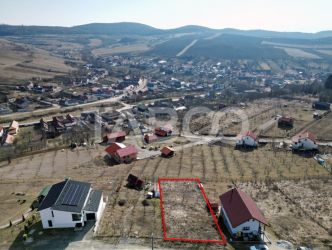 Teren intravilan 662 mp cu priveliste catre Hamba Sura Mare