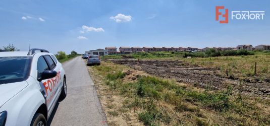 Teren intravilan cu toate utilitatiile zona Daimond Events Sacalaz - I