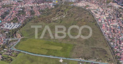 Teren intravilan de vanzare 3421 mp cu deschidere de 180 m Turnisor
