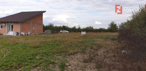 Teren intravilan de vanzare Bucovat