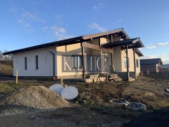 Teren intravilan de vanzare PUZ Proiect casa un nivel aprobat 600 mp