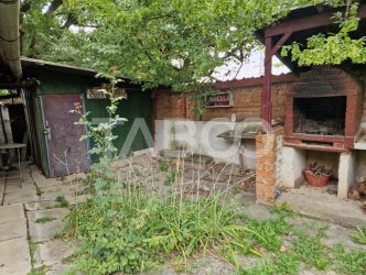 Teren intravilan imprejmuit 1915 mp  PUZ aprobat utilitati in Tocile