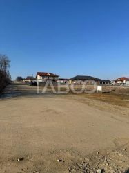Teren intravilan in Daia Noua gata de construit casa - drum asfaltat