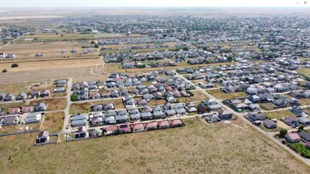 Teren Intravilan Rate Com Berceni | utilitati: curent in zona | #UG10