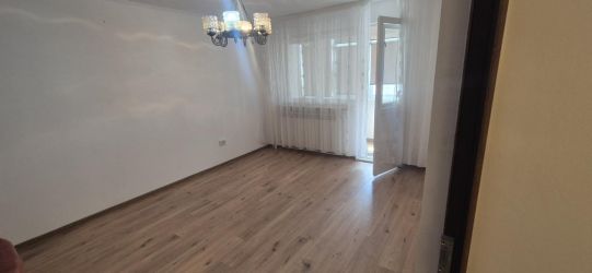 Tomis 3/Apartament 2 camere decomandate Centrală Gaze 