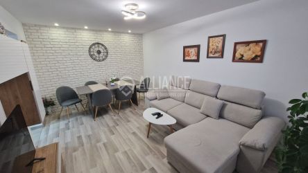 TOMIS NORD - Apartament 2 Camere Superbe, se Vinde ca in Poze