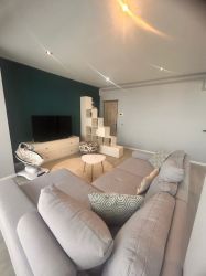 Tomis Plus Apartament cu 3 camere mare Modern / Loc de Parcare
