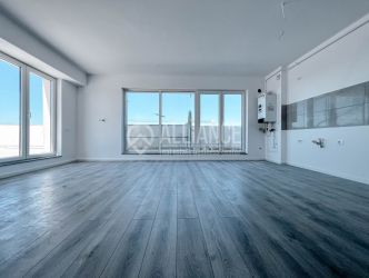 TOMIS PLUS Apartament exclusivist cu 4 camere, vedere panoramică la m