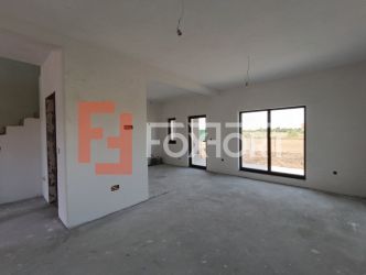 Triplex 5 camere, 2 bai, 114 mp utili, zona Plopi Timisoara - V8613