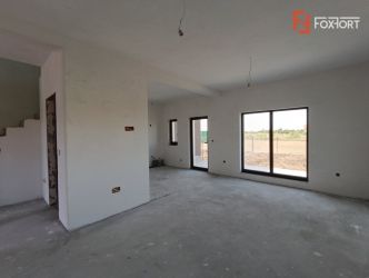 Triplex 5 camere, 2 bai, 114 mp utili, zona Plopi Timisoara - V8613