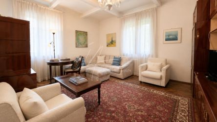 Unele proprietati se cumpara cu ochii. In Rahmaninov 9 cumperi cu imag