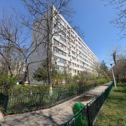 Vand apartament 3 camere langa Mall Plaza