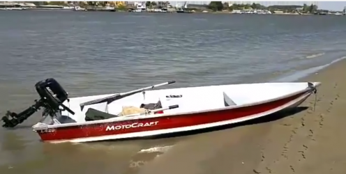 Vând barcă de aluminiu  MOTOCRAFT - Stare impecabilă  