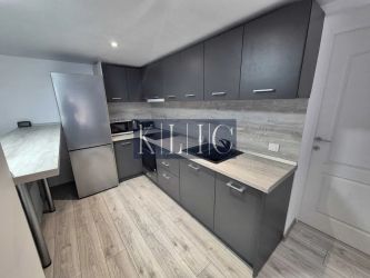 Vanzare 3 apartamente la casa noi mobilate 137 mp in zona  Piata Cluj