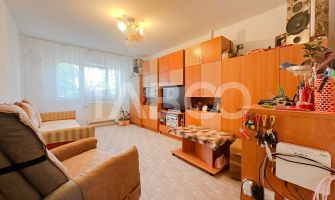 Vanzare apartament 2 camere etaj 1 decomandat cartierul Intre Lacuri 