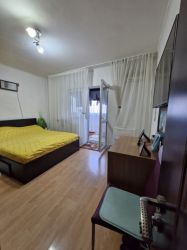 Vanzare Apartament 4 camere cu centrala termica | Vitan Mall | 98 mp