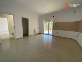 Vila Dumbravita - pozitie centrala - strada linistita - ID V498