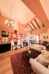 Vila Duplex cu lac si piscina Giarmata Vii  cu 5880 mp de teren - ID V