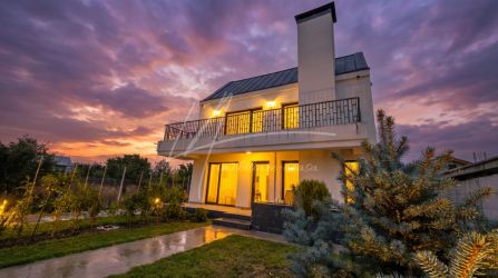 Vila smart. eleganta, arhitectura rafinata, in Cernica