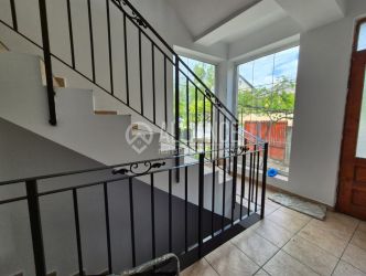  Vilă spațioasă, ultracentrală – locație de excepție