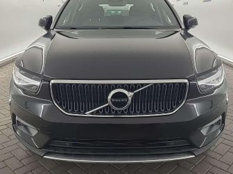Volvo XC40 T3 Momentum Pro - Benzina - Automatic